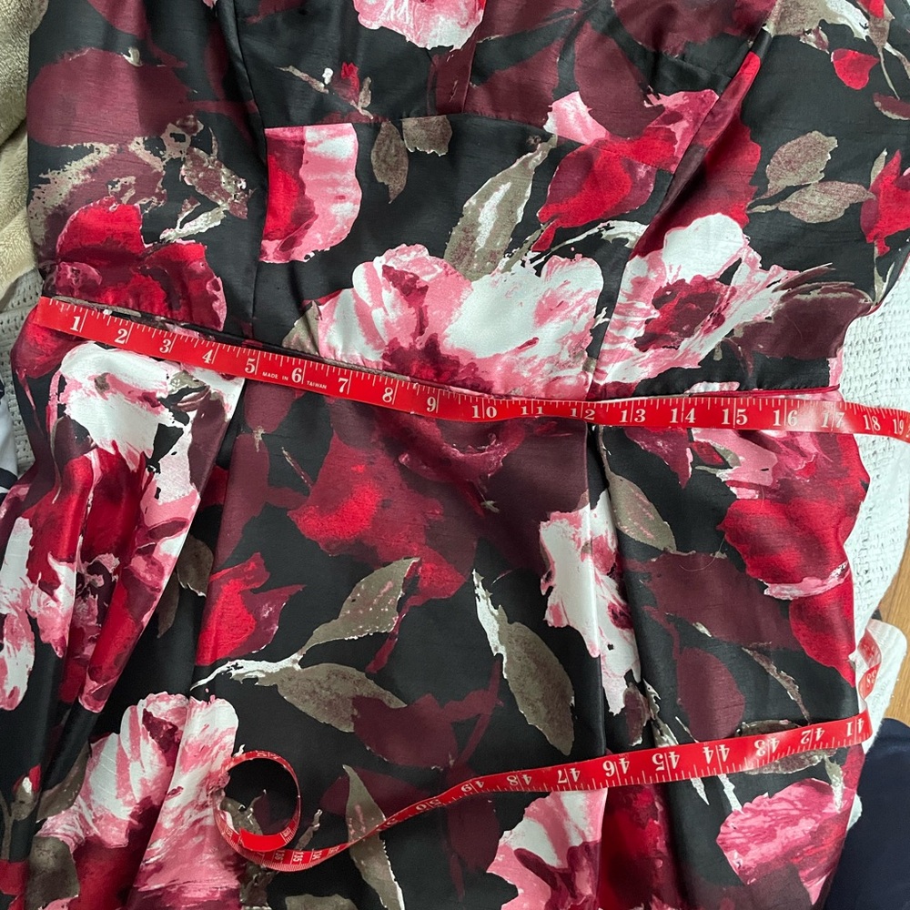 Liz Claiborne floral, sleeveless dress, size 14 - Picture 7 of 8